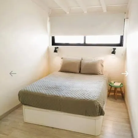 Cozy House In Center بيت للعطل