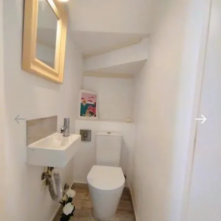 Cozy House In Center فارو